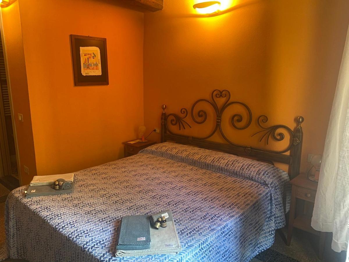 Ca Della Valletta Riomaggiore Buitenkant foto